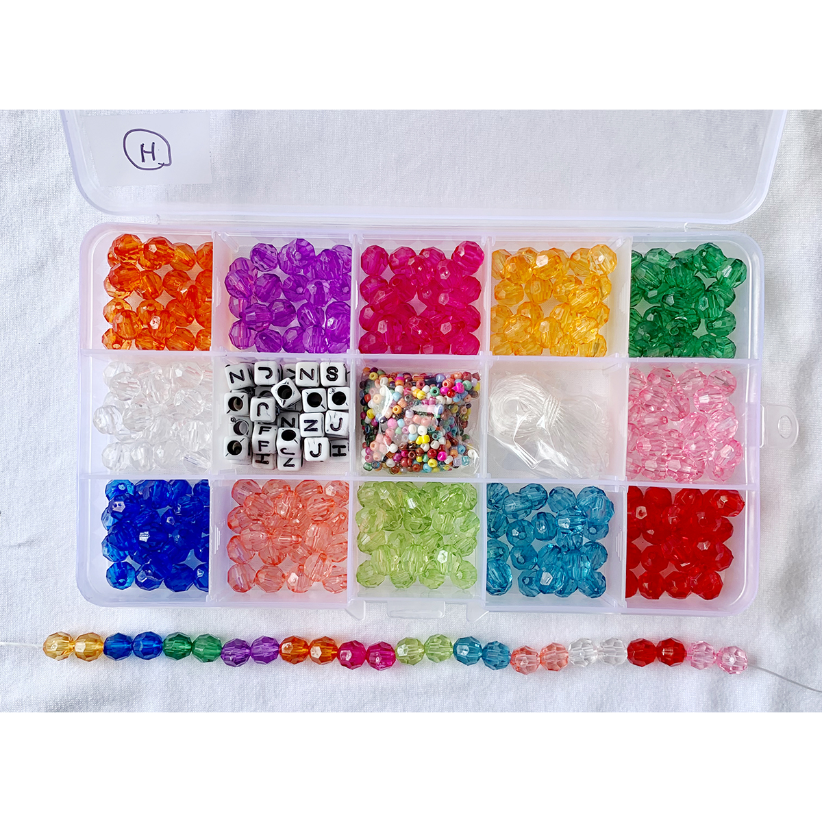 Item H 8mm Acrylic Faceted Diamond Round Beads DIY and Jewelry Kit 15 compartment Set