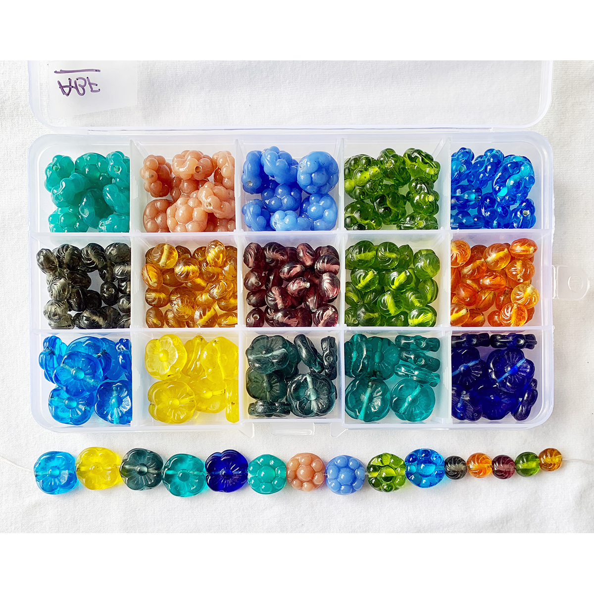 Item ABF 8mm and 15mm Flower Glass Beads DIY and Jewelry Kit  15 compartment Set