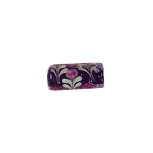 Color lined Glass Beads w or stringer designs 5629